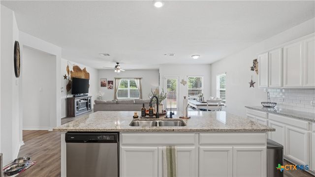 465 Fairy Duster Drive, New Braunfels, TX 78130