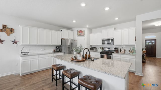465 Fairy Duster Drive, New Braunfels, TX 78130