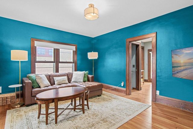 4007 41st Avenue S, Minneapolis, MN 55406