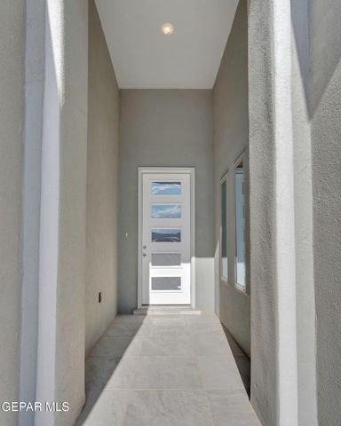 12849 Middlesbrough Avenue, Horizon City, TX 79928