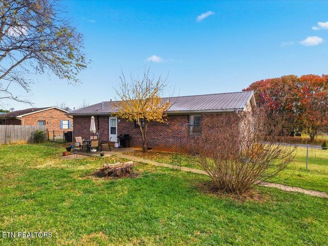 1663 Meadow Spring Drive, Jefferson City, TN 37760