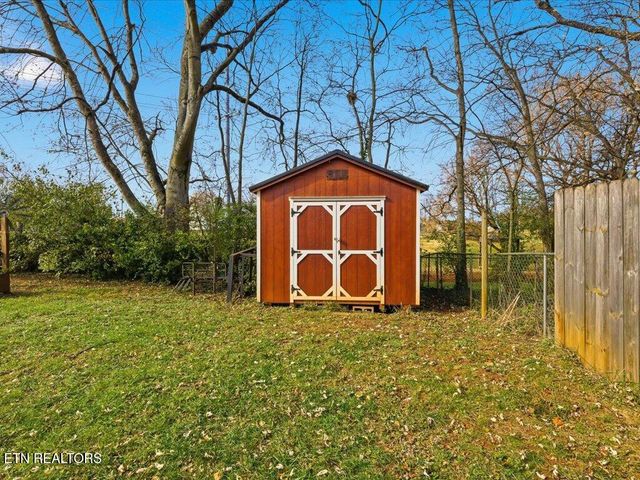 1663 Meadow Spring Drive, Jefferson City, TN 37760