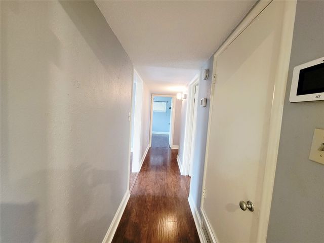 2130 Dunloe Avenue, Dallas, TX 75228