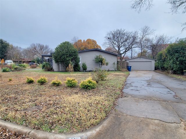 2130 Dunloe Avenue, Dallas, TX 75228