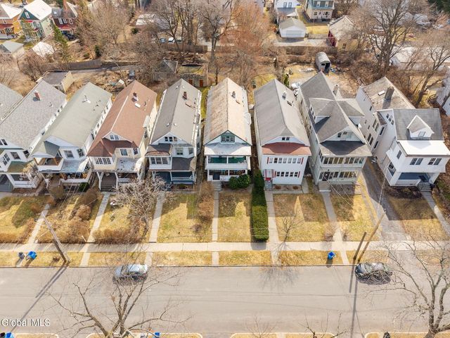 85 S Pine Avenue, Albany, NY 12208