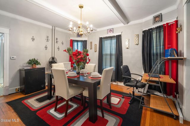 85 S Pine Avenue, Albany, NY 12208