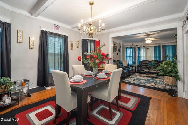 85 S Pine Avenue, Albany, NY 12208