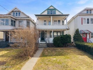 85 S Pine Avenue, Albany, NY 12208
