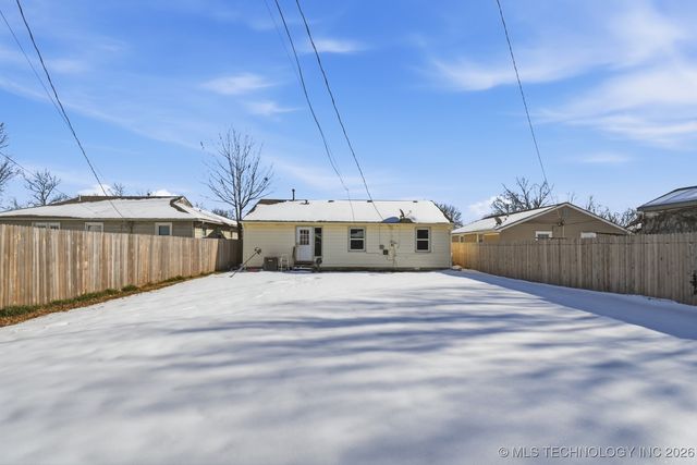 424 S 69th East Avenue, Tulsa, OK 74112