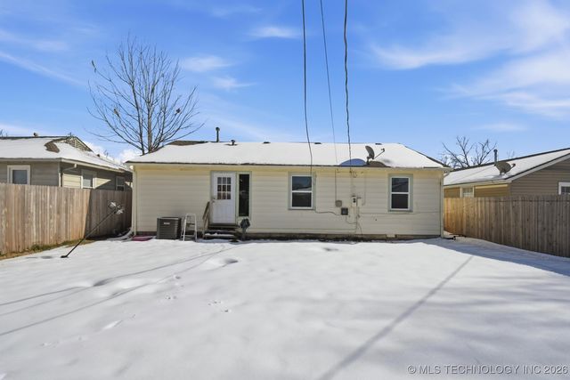 424 S 69th East Avenue, Tulsa, OK 74112