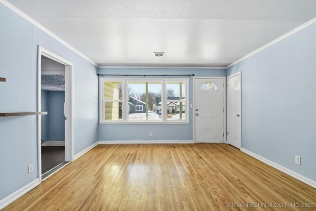 424 S 69th East Avenue, Tulsa, OK 74112