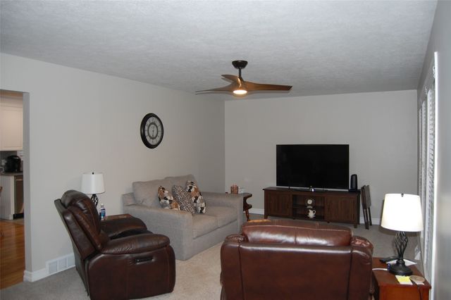 3619 ZUCK Road, Erie, PA 16506