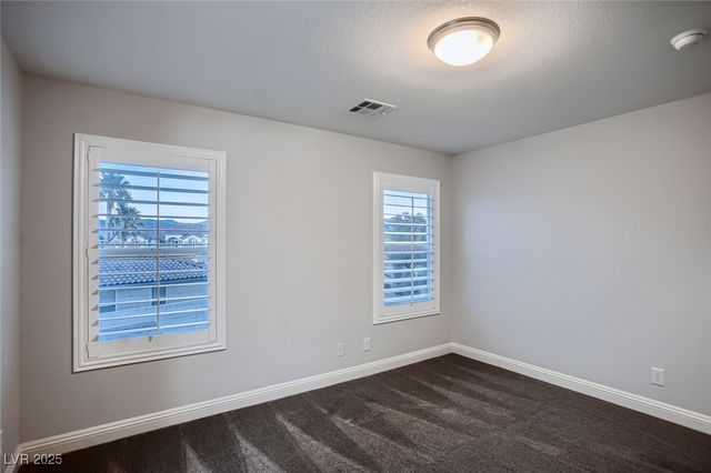 9313 Brilliant Ore Drive, Las Vegas, NV 89143