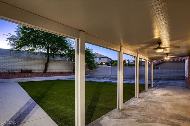 9313 Brilliant Ore Drive, Las Vegas, NV 89143