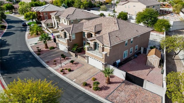 9313 Brilliant Ore Drive, Las Vegas, NV 89143