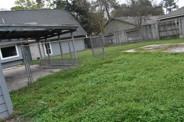 19419 Craigchester Lane, Spring, TX 77388