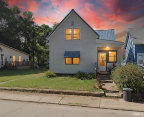 222 N 5th Street, Boonville, IN 47601