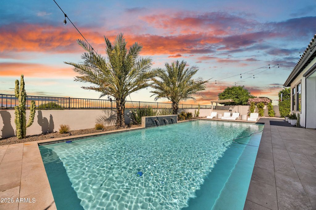 Image 59 of property listing at 7126 S PORTLAND Avenue, Gilbert, AZ 85298
