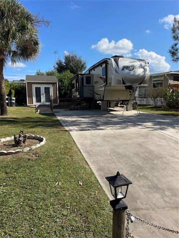 3175 NE 102ND AVENUE ROAD, Silver Springs, FL 34488