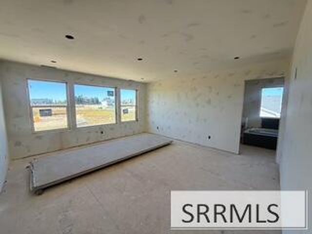 654 Pine Ridge Ln, Rexburg, ID 83440