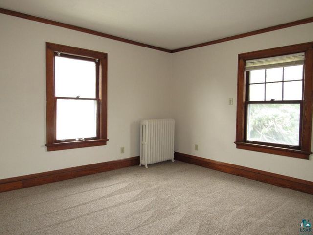 1022 Grand Ave, Superior, WI 54880