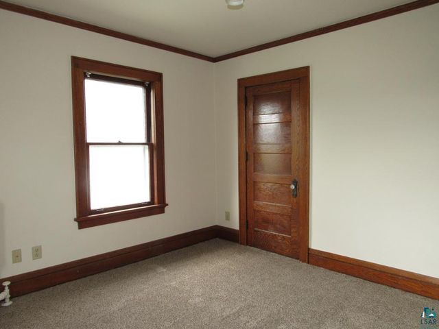 1022 Grand Ave, Superior, WI 54880