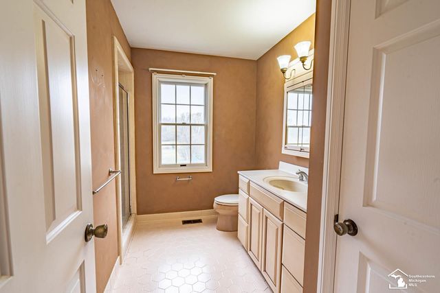 11763 Grafton Road, Carleton, MI 48117