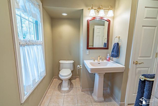 11763 Grafton Road, Carleton, MI 48117