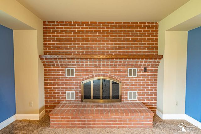 11763 Grafton Road, Carleton, MI 48117