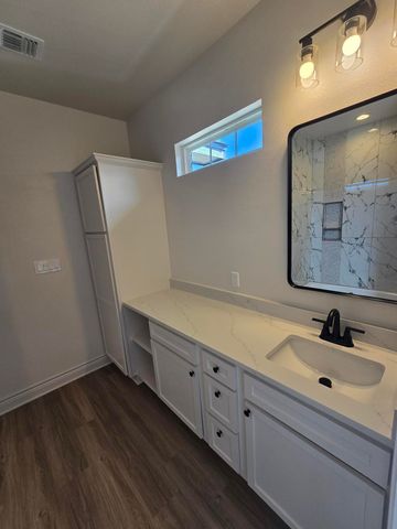 7814 53rd Street, Lubbock, TX 79407