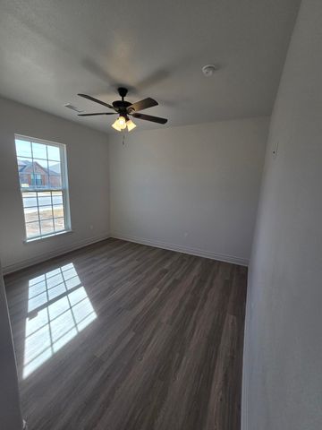 7814 53rd Street, Lubbock, TX 79407