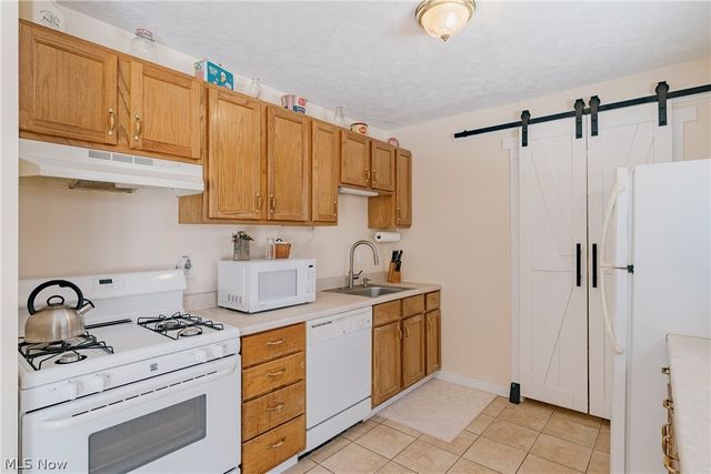 6250 Oxford Court, Bedford Heights, OH 44146