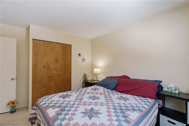 6250 Oxford Court, Bedford Heights, OH 44146