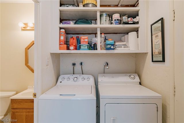 6250 Oxford Court, Bedford Heights, OH 44146