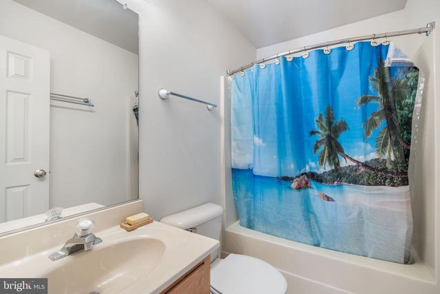 4318 BRIDLEPATH CT, Fredericksburg, VA 22408