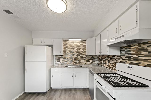 3460 Willowrun DR D, Austin, TX 78704