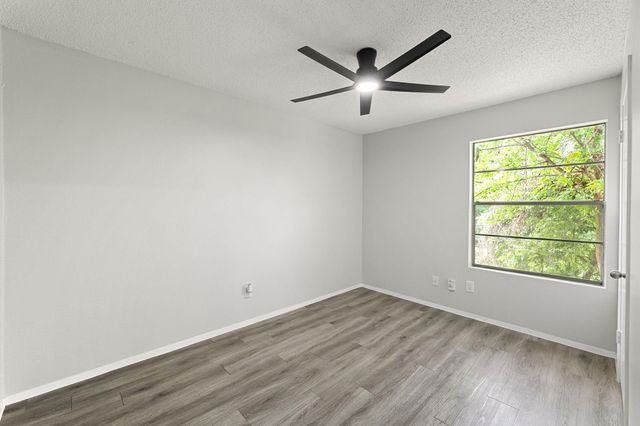 3460 Willowrun DR D, Austin, TX 78704