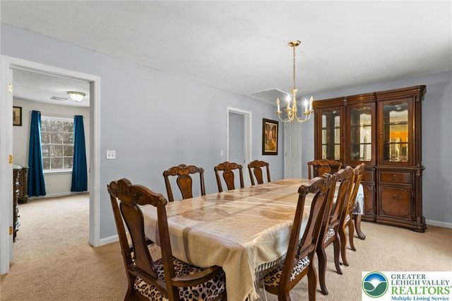 1299 Glade Drive South, Tunkhannock Twp, PA 18334