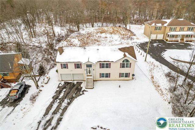 1299 Glade Drive South, Tunkhannock Twp, PA 18334