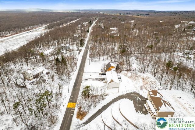 1299 Glade Drive South, Tunkhannock Twp, PA 18334