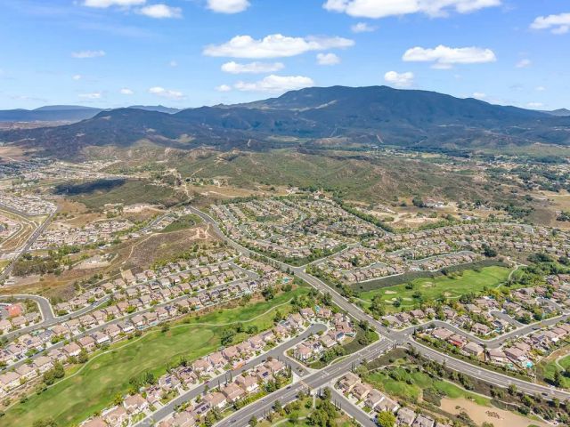 32992 Monte, Temecula, CA 92592