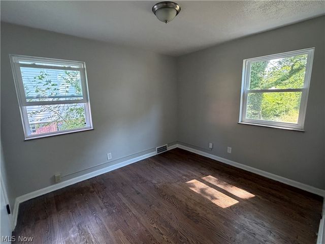 1555 Sheffield Road, South Euclid, OH 44121