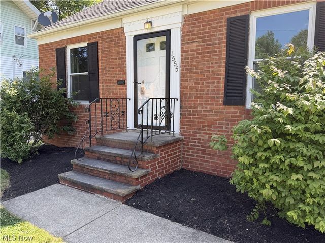 1555 Sheffield Road, South Euclid, OH 44121