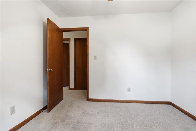 3 Crocker Lane, Hiram, GA 30141