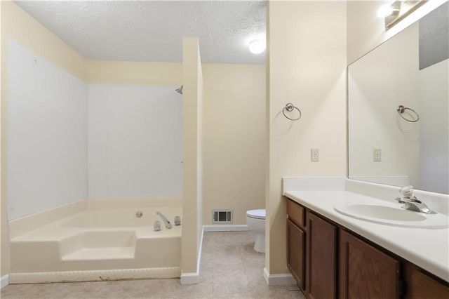 3 Crocker Lane, Hiram, GA 30141