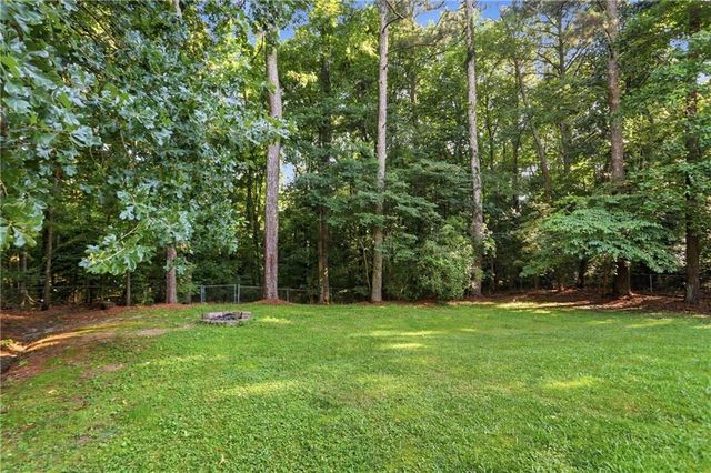 3 Crocker Lane, Hiram, GA 30141