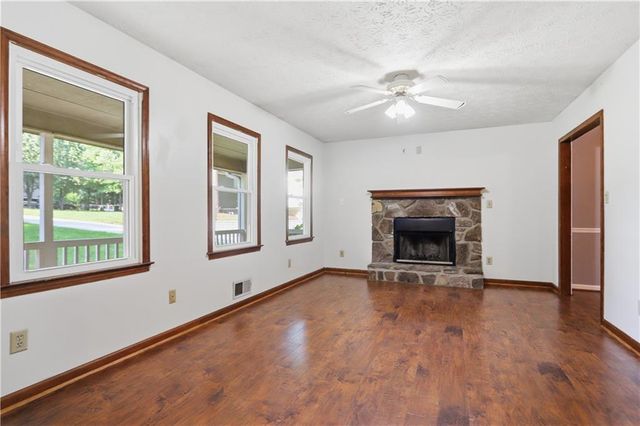 3 Crocker Lane, Hiram, GA 30141