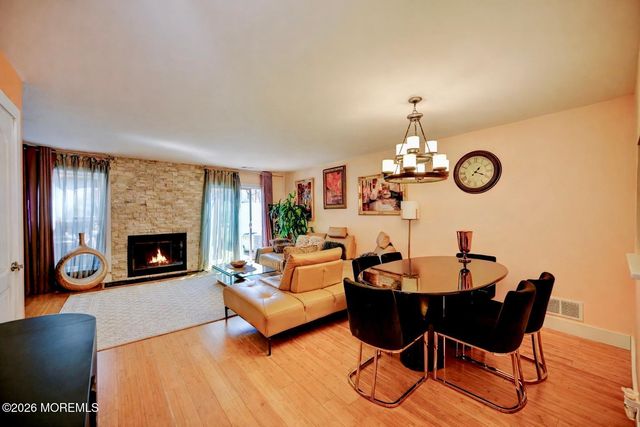 60 Renee Court, Jackson, NJ 08527