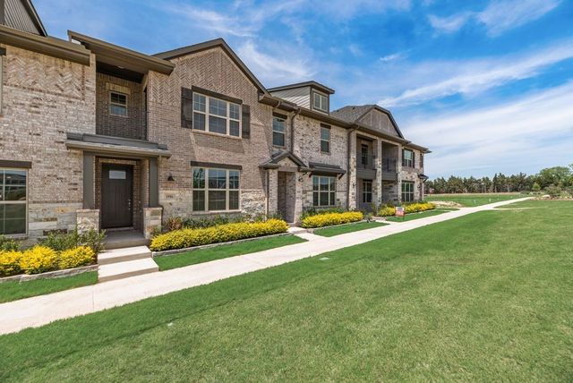 1916 Watermark Mews, Rowlett, TX 75088