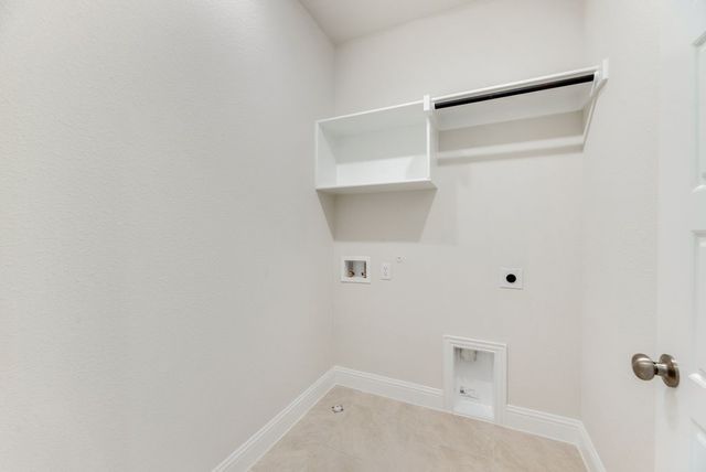 1916 Watermark Mews, Rowlett, TX 75088